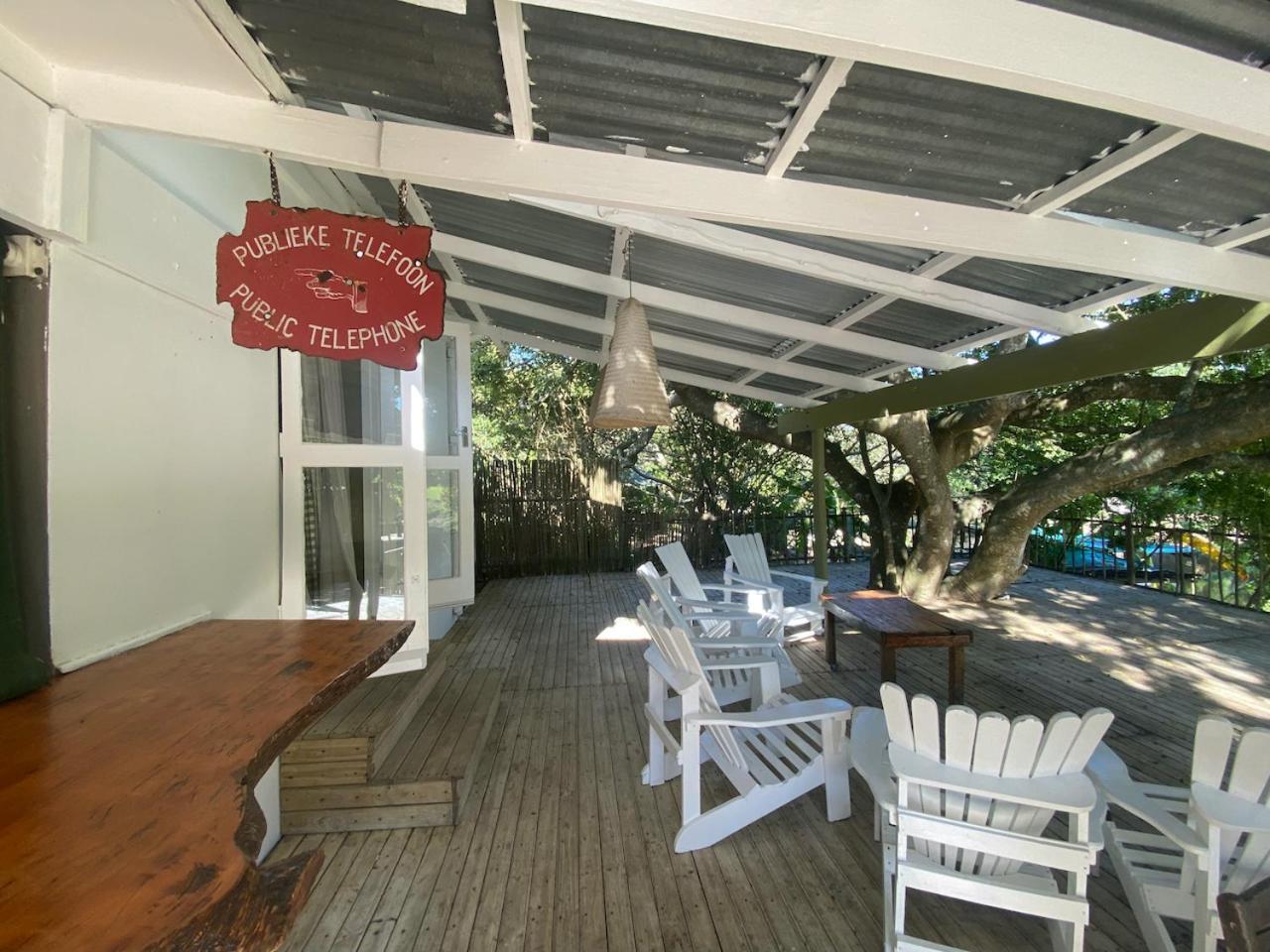 The Riverdeck Accommodation And Backpackers Knysna Kültér fotó