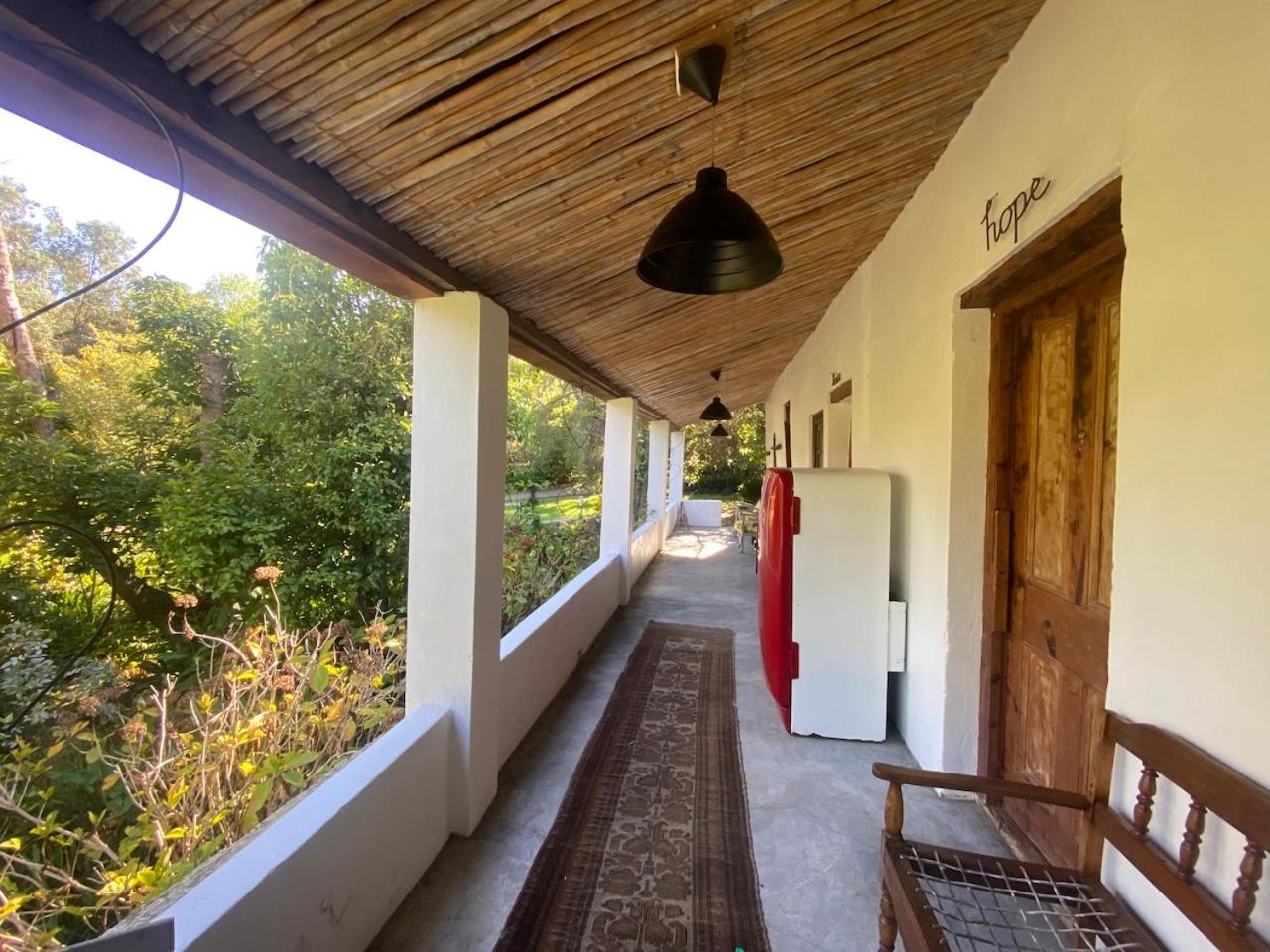 The Riverdeck Accommodation And Backpackers Knysna Kültér fotó