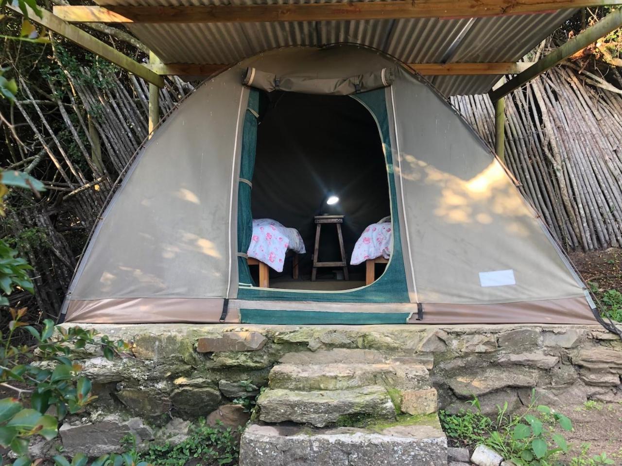 The Riverdeck Accommodation And Backpackers Knysna Szoba fotó